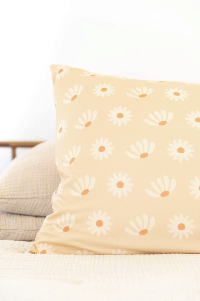 YELLOW BIG DAISY | PILLOW CASE